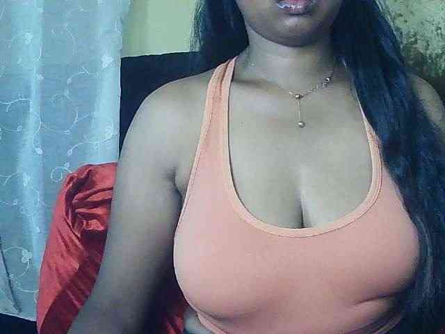 Queenihot webcam