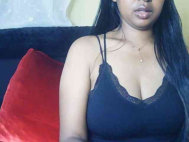 Queenihot webcam
