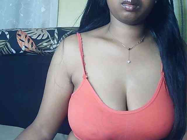 Queenihot webcam