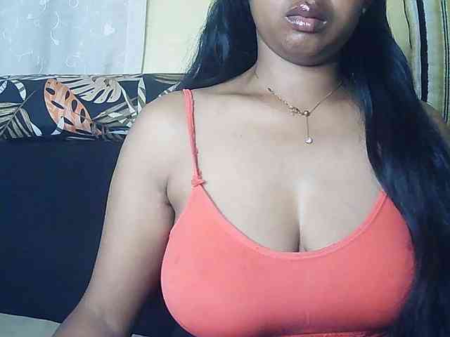 Queenihot webcam