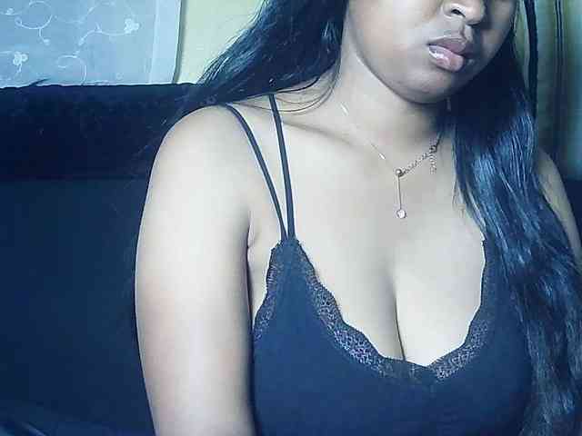 Queenihot webcam
