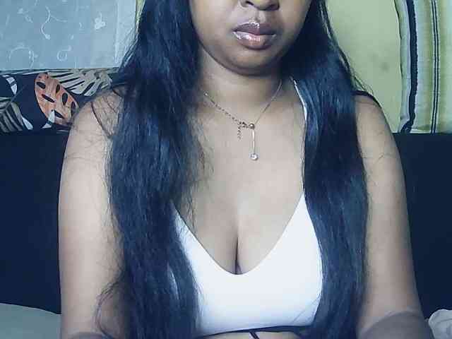 Queenihot webcam