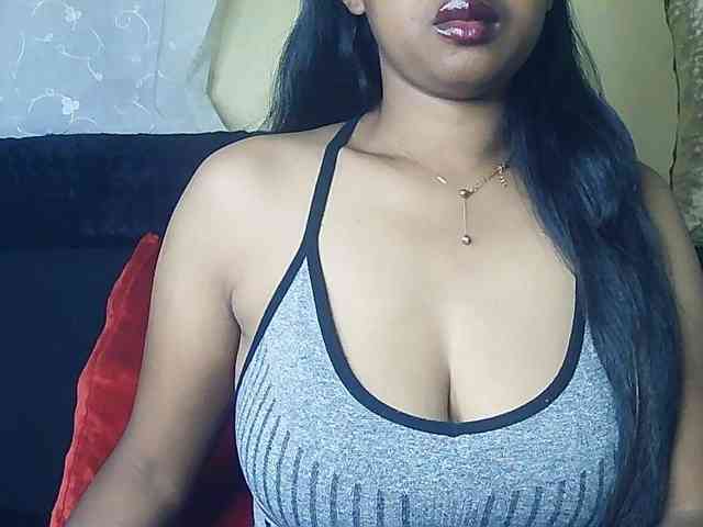 Queenihot webcam