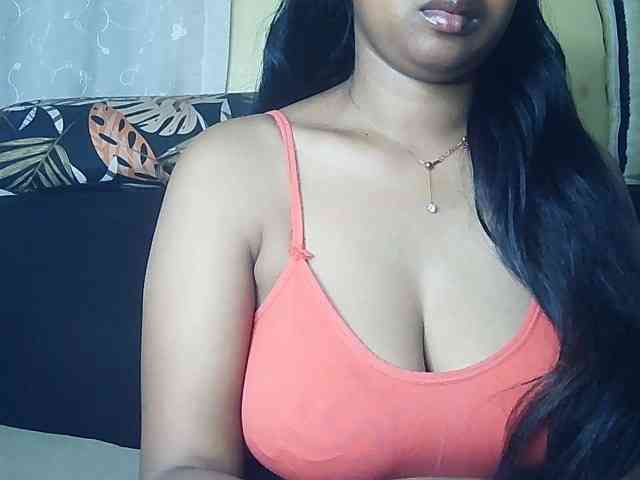 Queenihot webcam