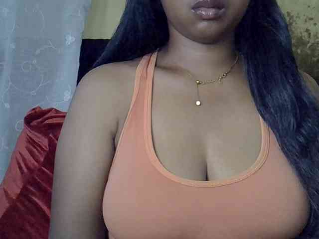 Queenihot webcam