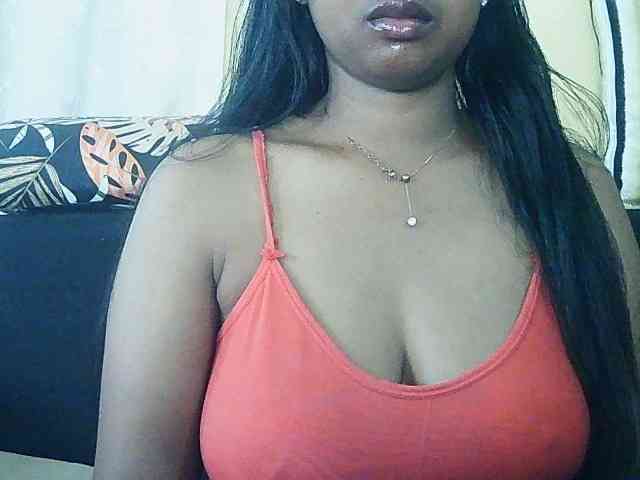 Queenihot webcam