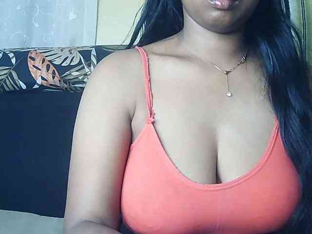 Queenihot webcam