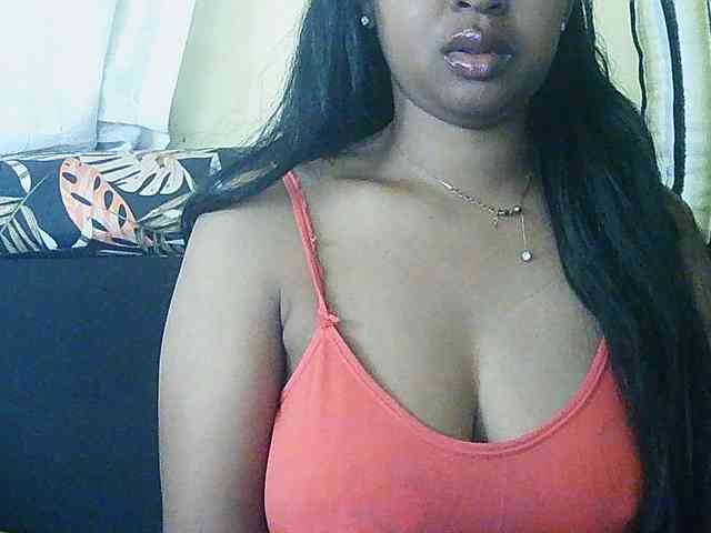 Queenihot webcam