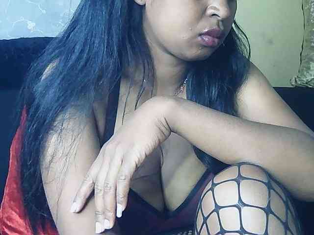 Queenihot webcam