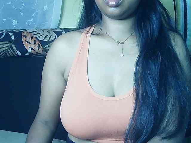 Queenihot webcam
