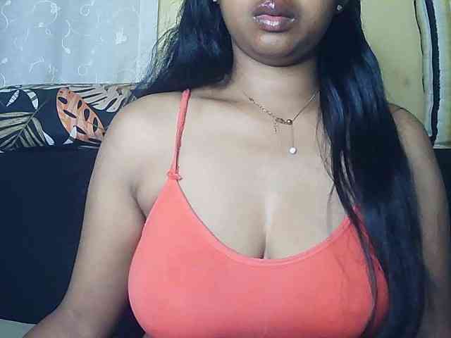 Queenihot webcam