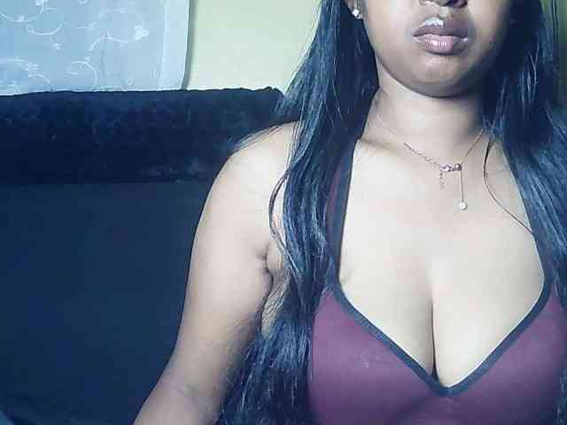 Queenihot webcam