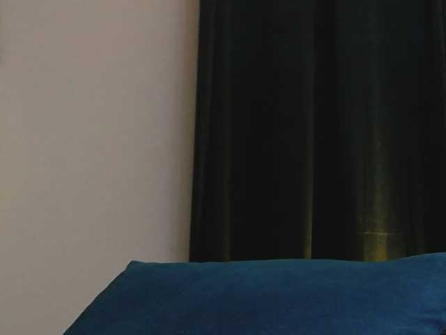 ScarlettNoirr live cam on BongaCams