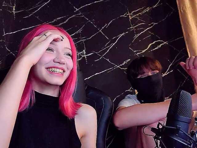 Molodaya live cam on BongaCams