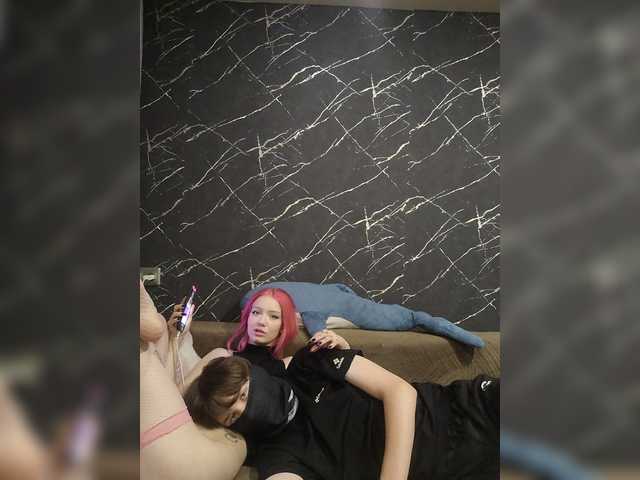 Molodaya live cam on BongaCams