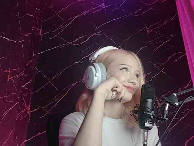 molodaya's live room