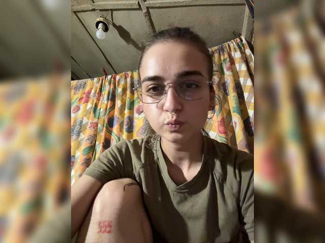 Lolly777 live cam on BongaCams