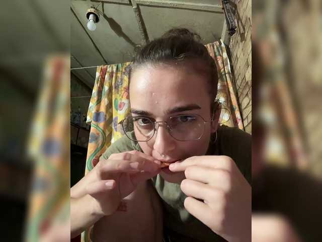 Lolly777 live cam on BongaCams
