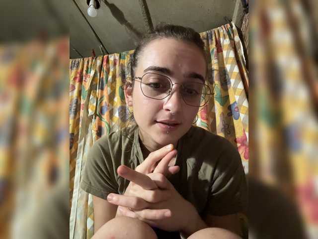 Lolly777 live cam on BongaCams