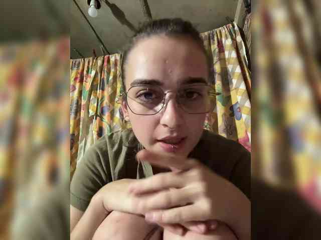 Lolly777 webcam