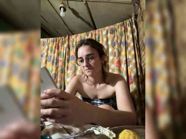 Lolly777 webcam