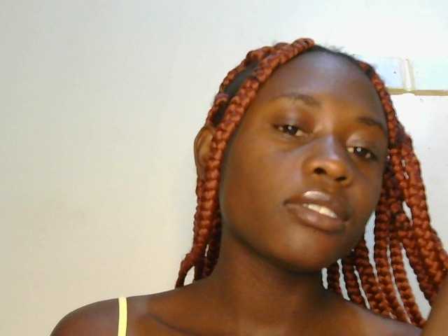 Prettyalice2 live cam on BongaCams