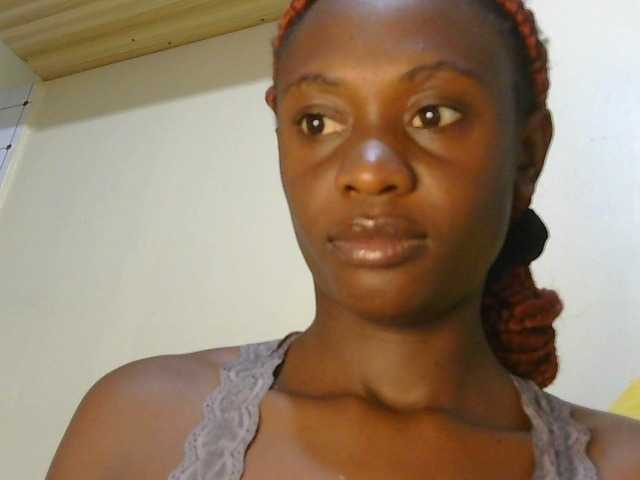 Prettyalice2 live cam on BongaCams