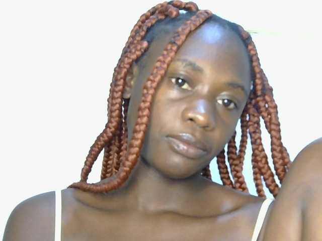 Prettyalice2 live cam on BongaCams