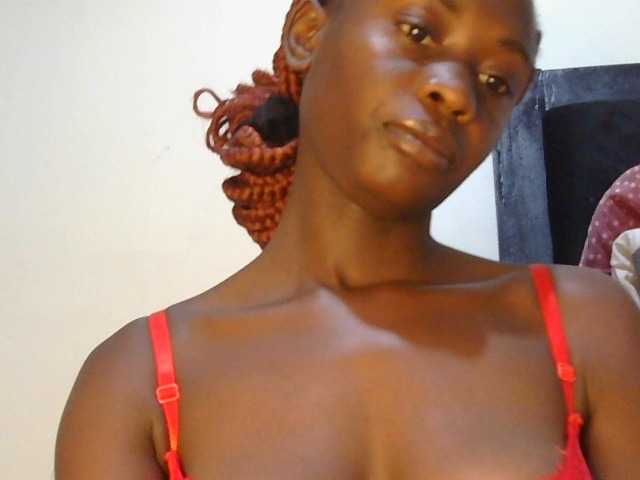 Prettyalice2 live cam on BongaCams