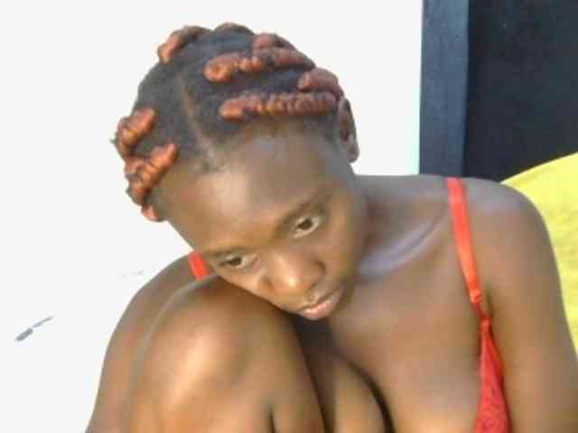 Prettyalice2 webcam