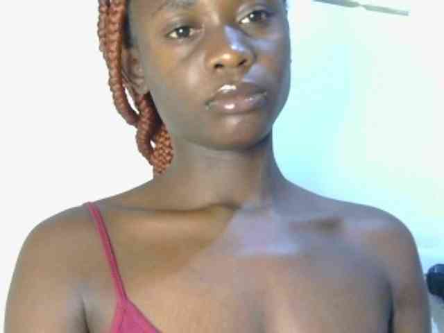 Prettyalice2 webcam