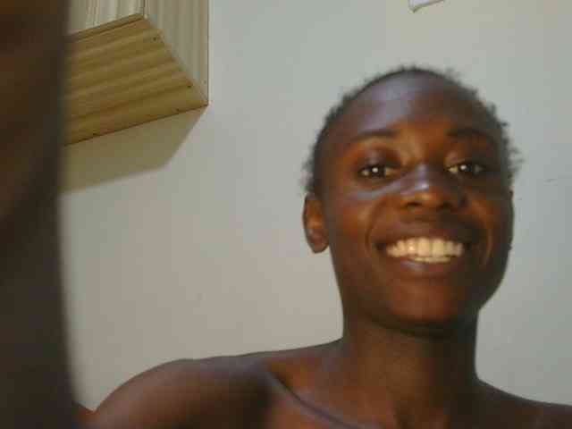 Prettyalice2 webcam