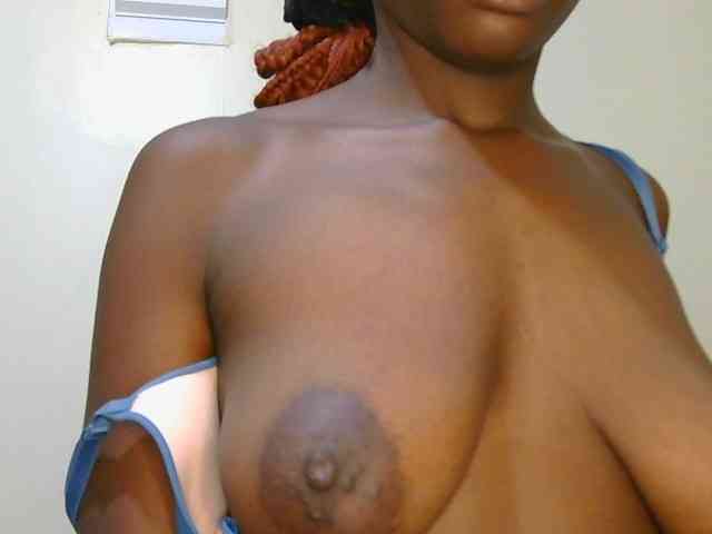 Prettyalice2 webcam