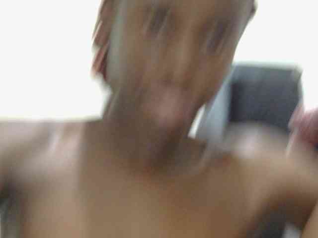 Prettyalice2 webcam