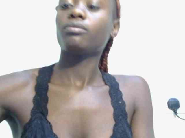 Prettyalice2 Live Webcam on BongaCams