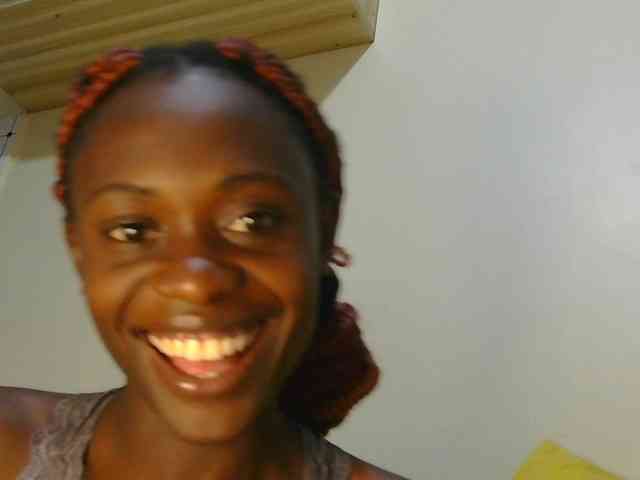 Prettyalice2 webcam