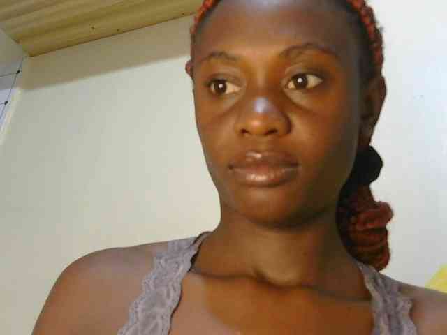 Prettyalice2 webcam