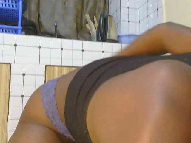 Prettyalice2 webcam
