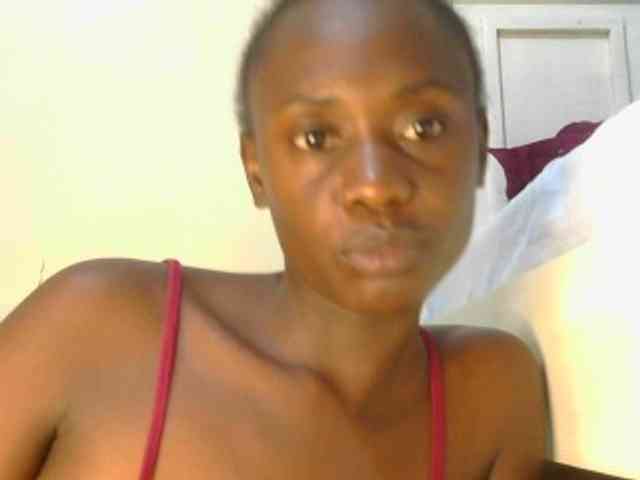 Prettyalice2 webcam
