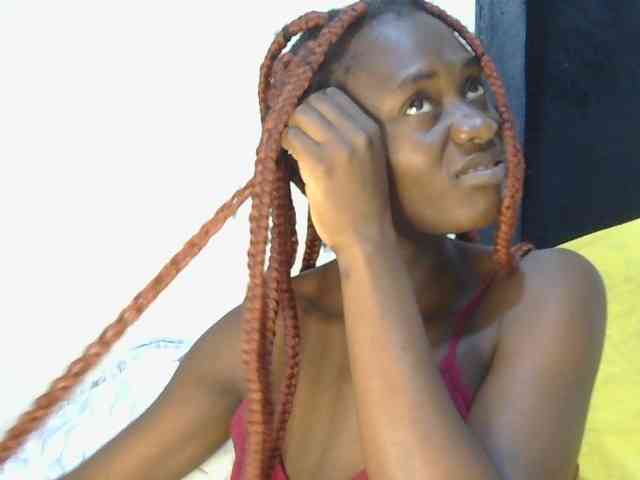 Prettyalice2 webcam