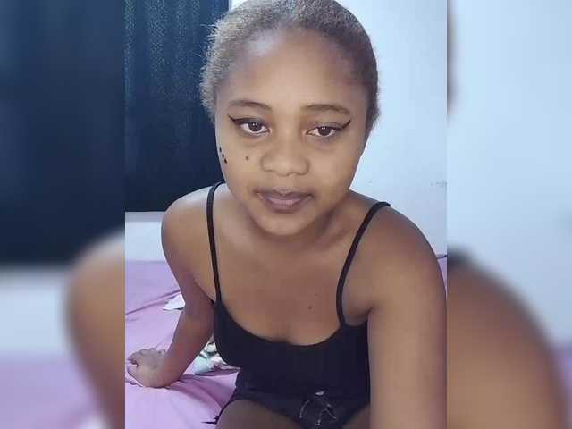 BabyGirl26 live cam on BongaCams