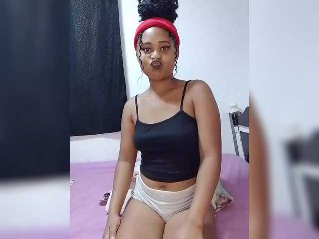 BabyGirl26 live cam on BongaCams