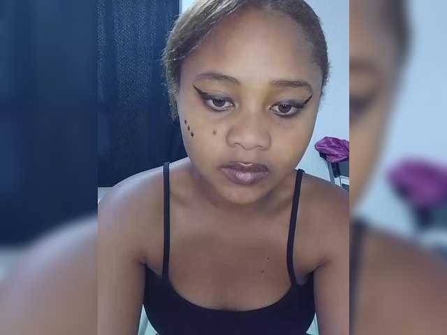 BabyGirl26 live webcam show
