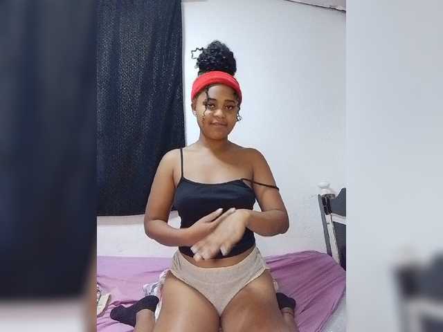 BabyGirl26 live cam on BongaCams