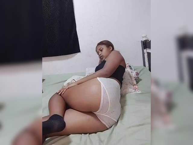 BabyGirl26 live cam on BongaCams
