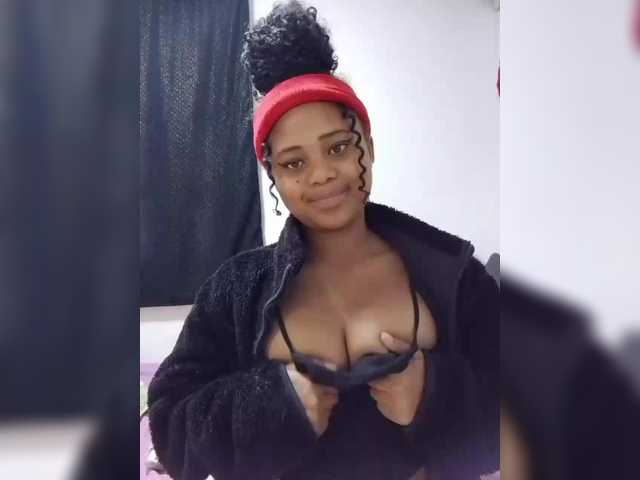 BabyGirl26 live cam on BongaCams