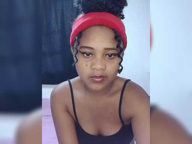 BabyGirl26 live cam on BongaCams