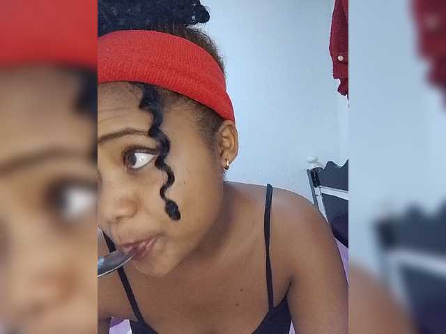 BabyGirl26 live cam on BongaCams