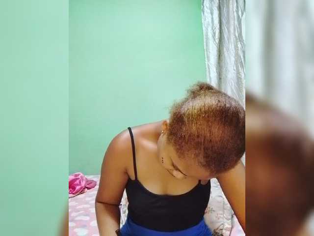 BabyGirl26 live cam on BongaCams