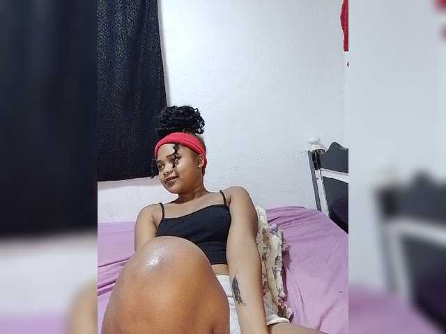 BabyGirl26 live cam on BongaCams